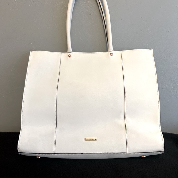 Rebecca Minkoff Handbags - Rebecca Minkoff purse